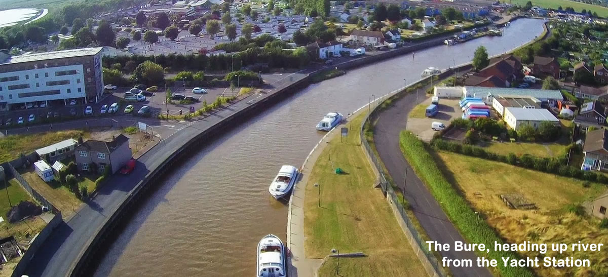 Looking up the Bure from Yarmouth Yacht Station